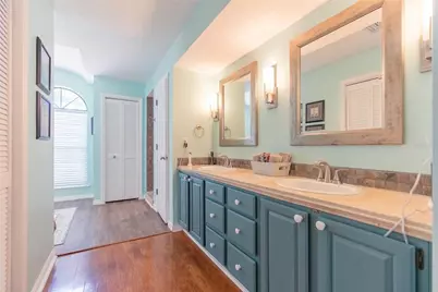 6602 Seabird Way, Apollo Beach, FL 33572 - Photo 19