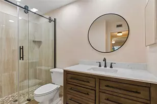 8737 Bardmoor Pl, Seminole, FL 33777 - Photo 33