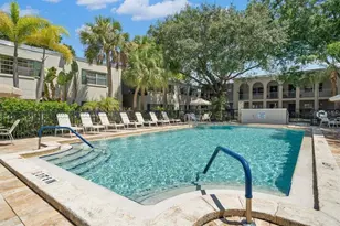 4315 Aegean Dr, Tampa, FL 33611 - Photo 5