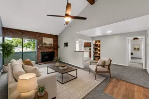 4114 Pinelake Ln, Tampa, FL 33618 - Photo 5