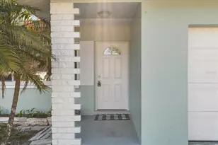 12432 136th Ln, Largo, FL 33774 - Photo 3