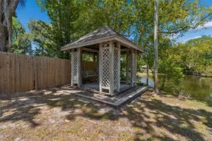 2540 Lake Ellen Cir, Tampa, FL 33618 - Photo 35