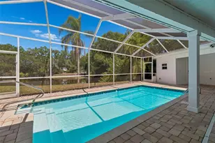 2540 Lake Ellen Cir, Tampa, FL 33618 - Photo 5