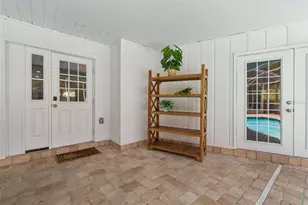 2540 Lake Ellen Cir, Tampa, FL 33618 - Photo 21