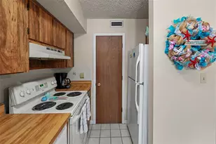 6400 46th Ave N, Kenneth City, FL 33709 - Photo 13