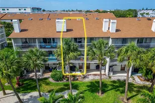 394 Madeira Cir, Saint Petersburg, FL 33715 - Photo 65