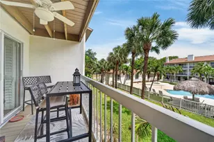 394 Madeira Cir, Saint Petersburg, FL 33715 - Photo 49