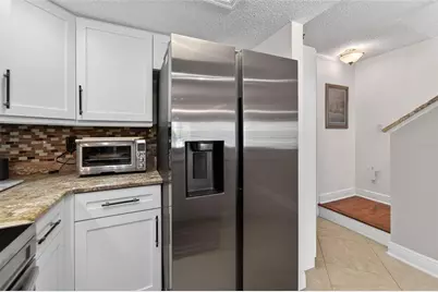 394 Madeira Circle, Saint Petersburg, FL 33715 - Photo 13