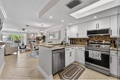 394 Madeira Circle, Saint Petersburg, FL 33715 - Photo 17