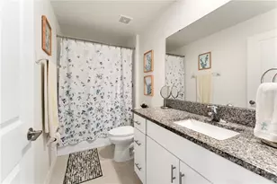 36548 Garden Wall Wy, Zephyrhills, FL 33541 - Photo 11