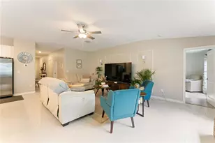36548 Garden Wall Wy, Zephyrhills, FL 33541 - Photo 15