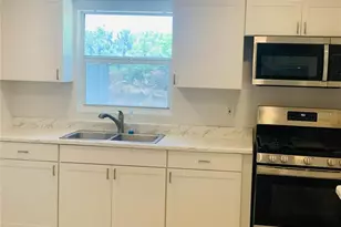 1135 7th St N, Safety Harbor, FL 34695 - Photo 5