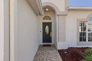 1708 Crossvine Ct, Trinity, FL 34655 - Photo 3