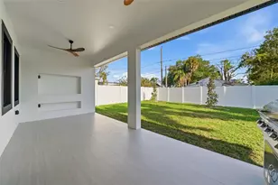 3325 55th Ave N, Saint Petersburg, FL 33714 - Photo 43