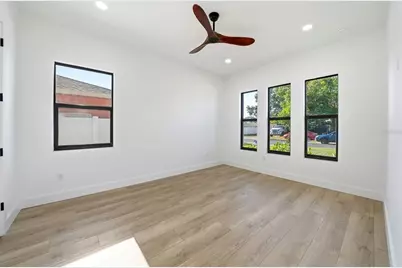 3325 55 Avenue N, Saint Petersburg, FL 33714 - Photo 37