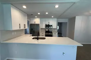 15604 Timberline Dr, Tampa, FL 33624 - Photo 5