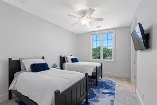 487 Meadow Lark Dr, Sarasota, FL 34236 - Photo 81
