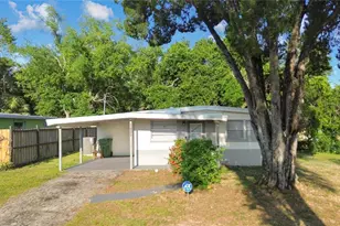 1421 14th St E, Bradenton, FL 34208 - Photo 3
