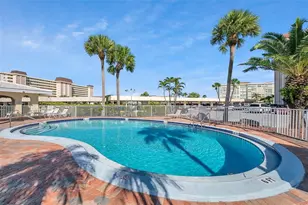 4775 Cove Cir Circle N, Saint Petersburg, FL 33708 - Photo 37