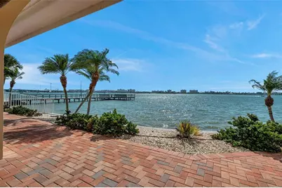 4775 Cove Cir Circle N #104, Saint Petersburg, FL 33708 - Photo 41