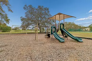 2554 Rolling Oaks Dr, Palm Harbor, FL 34683 - Photo 27