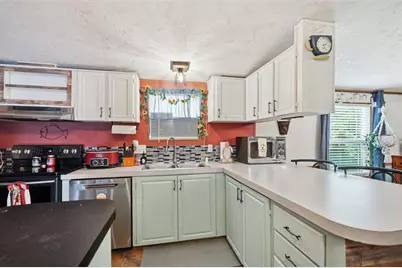 825 N Griffith Avenue, Crystal River, FL 34429 - Photo 15