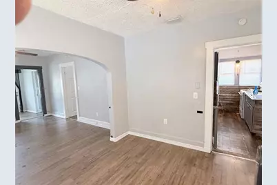 1933 47th Street S, Saint Petersburg, FL 33711 - Photo 9