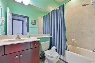 2679 Lakebreeze Ln S, Clearwater, FL 33759 - Photo 23