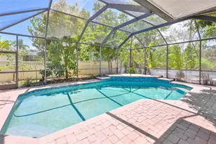 2679 Lakebreeze Ln S, Clearwater, FL 33759 - Photo 61