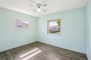 704 Ojai Ave, Sun City Center, FL 33573 - Photo 13