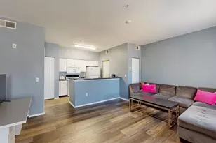 10764 70th Ave, Seminole, FL 33772 - Photo 3