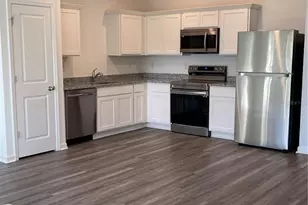 6157 Daerr Ridge, Zephyrhills, FL 33542 - Photo 5