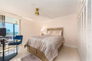 1390 Gulf Blvd, Clearwater Beach, FL 33767 - Photo 17