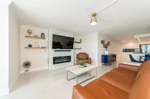 1390 Gulf Blvd, Clearwater Beach, FL 33767 - Photo 7