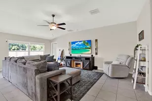 4475 Eternal Prince Dr, Sun City Center, FL 33573 - Photo 9