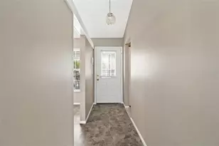 12239 Sun Vista Ct E, Treasure Island, FL 33706 - Photo 3