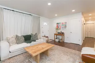 1612 Berkshire Dr, Brandon, FL 33511 - Photo 3