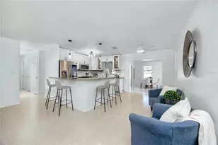 6482 20th St N, Saint Petersburg, FL 33702 - Photo 9