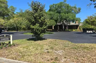 406 Lennox Rd W, Palm Harbor, FL 34683 - Photo 29