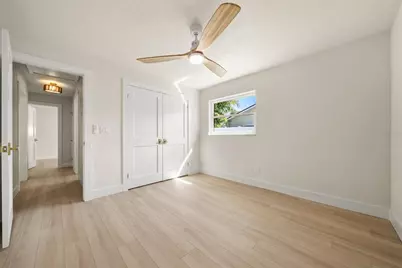 4568 40th Street S, Saint Petersburg, FL 33711 - Photo 37