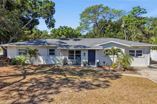 7700 16th Ave N, Saint Petersburg, FL 33710 - Photo 1
