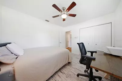 7700 16th Avenue N, Saint Petersburg, FL 33710 - Photo 27