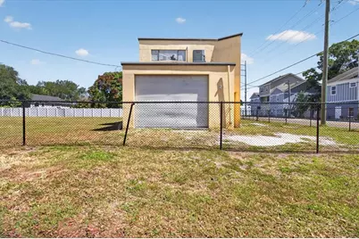 2024 Grant Street, Tampa, FL 33605 - Photo 1