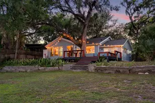 1502 E Park Cir, Tampa, FL 33610 - Photo 1