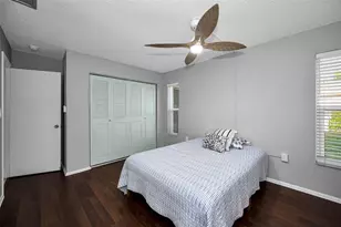 859 Oxford Ct, Dunedin, FL 34698 - Photo 17