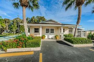 859 Oxford Ct, Dunedin, FL 34698 - Photo 35