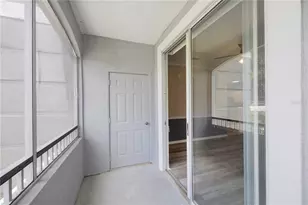 18001 Richmond Pl Dr, Tampa, FL 33647 - Photo 15