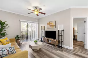4323 Bayside Village Dr, Tampa, FL 33615 - Photo 27