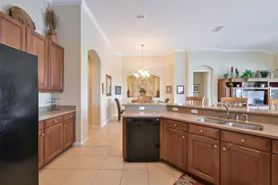 1330 Emerald Dunes Dr, Sun City Center, FL 33573 - Photo 15