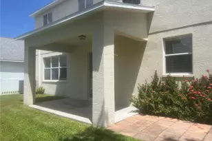 19036 Fishermans Bend Dr, Lutz, FL 33558 - Photo 5